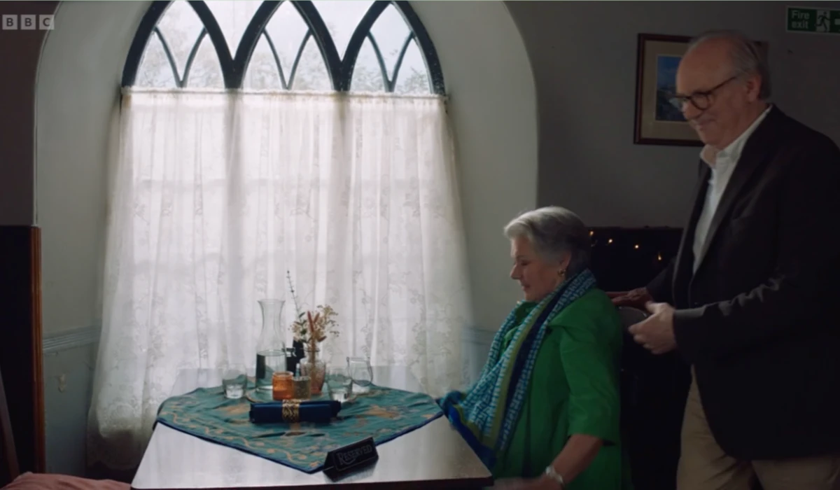 Beyond Paradise Season 2, Episode 3: Anne and Richard eat out at The Royal Inn